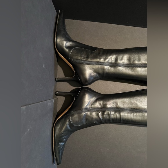 VINTAGE Isaac Mizrahi Saxton Black Leather Boot - Picture 8 of 16